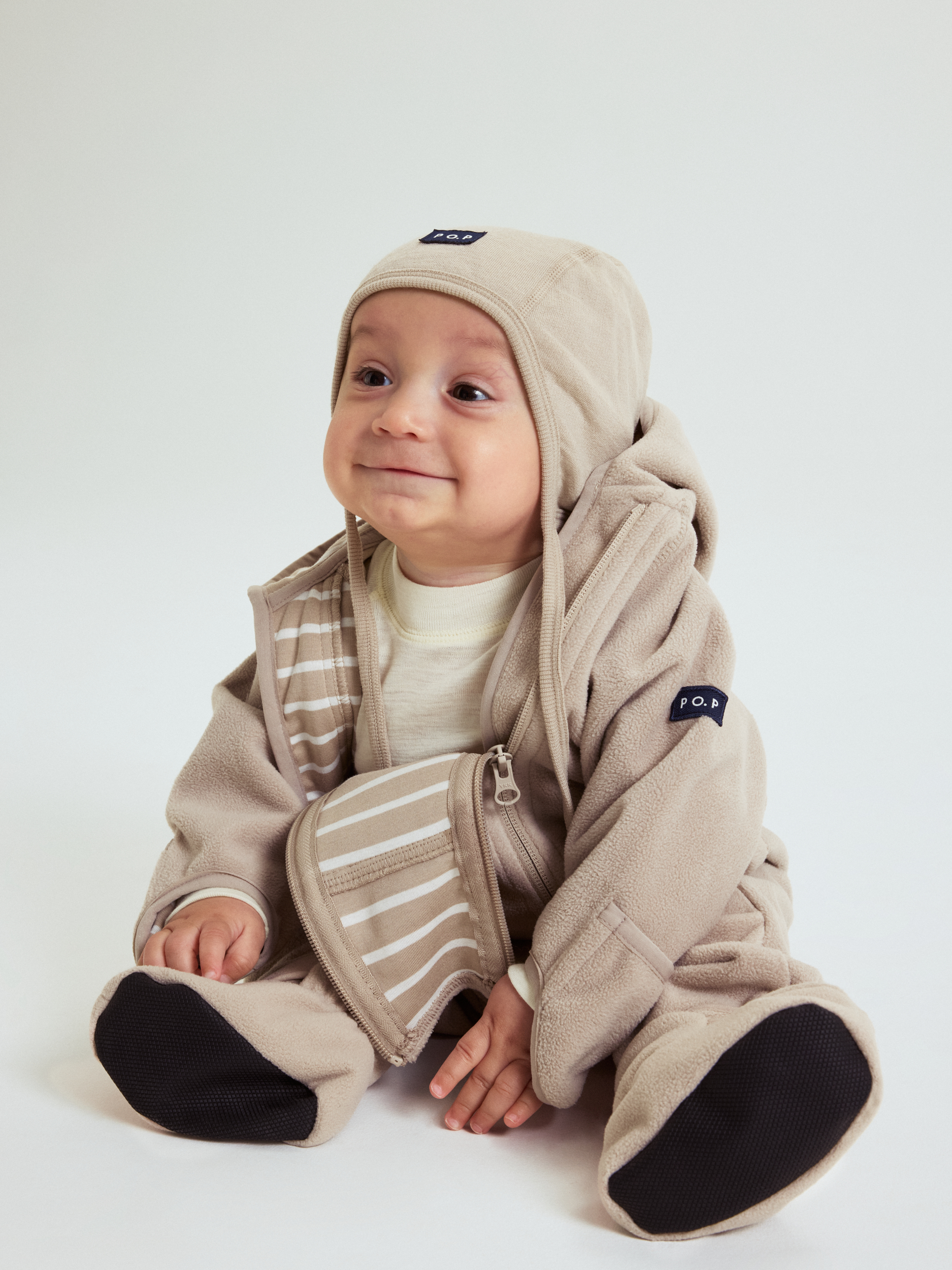 Hjälmmössa ullfrotté i merino | barnklader - ytterklader - vinterklader - understall | BabyMode