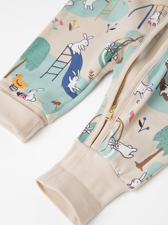 Overall med lekparkstryck baby Overall med lekparkstryck baby