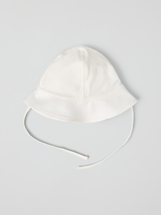 Solhatt Solhatt