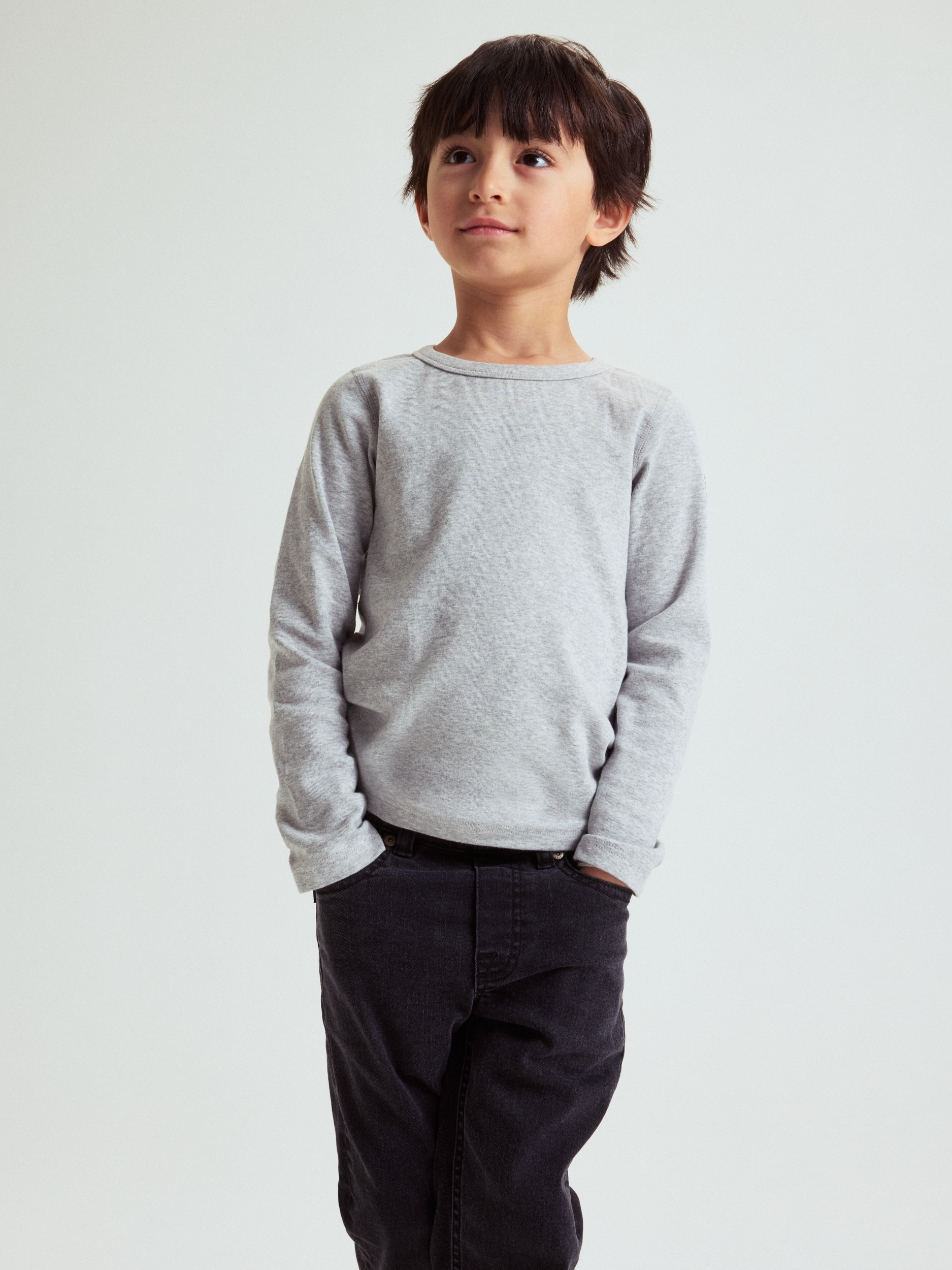 Långärmad t-shirt | barnklader - klader - overdelar - langarmade-t-shirts | BabyMode