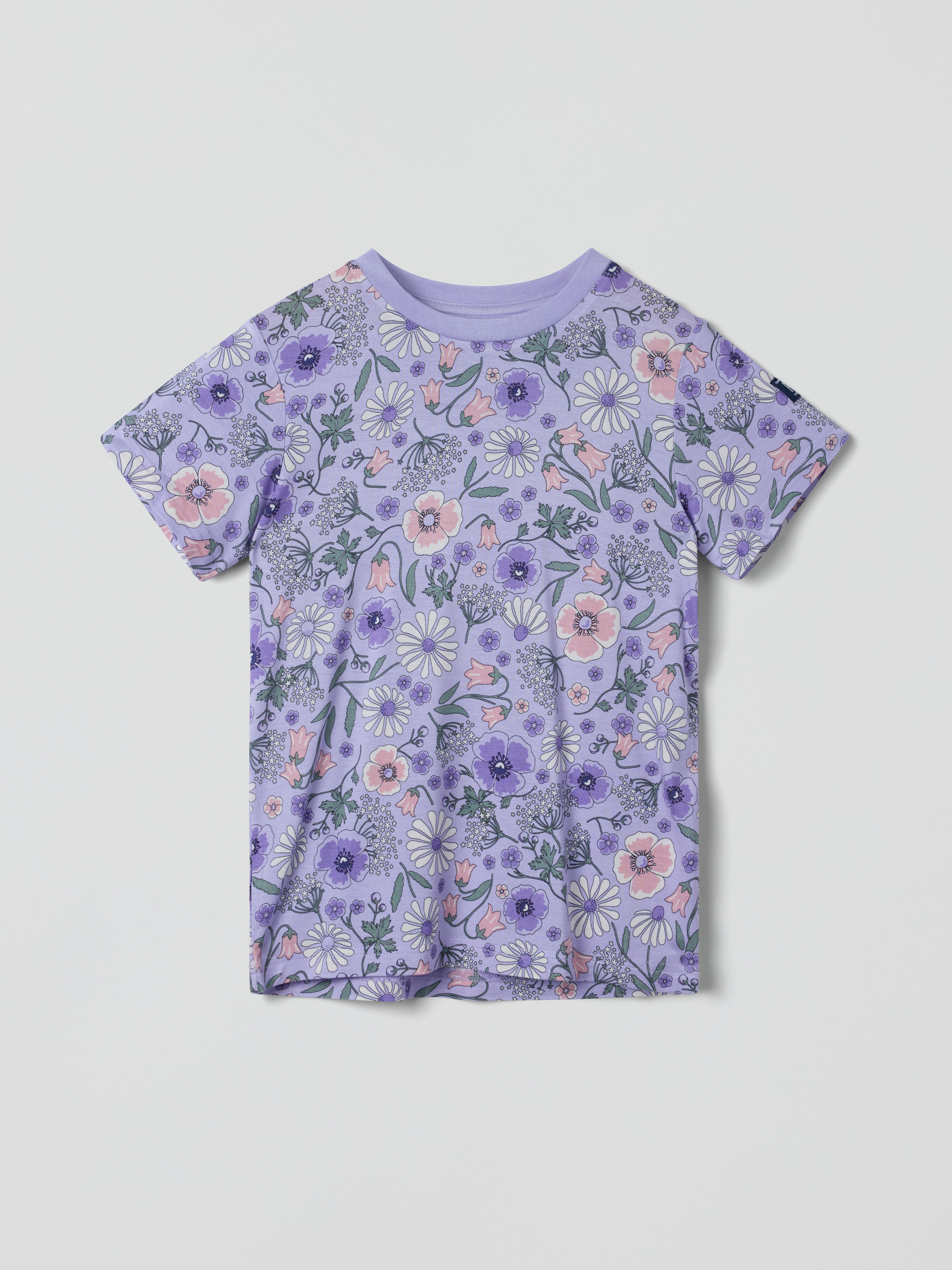 Läs mer om T-shirt blommor
