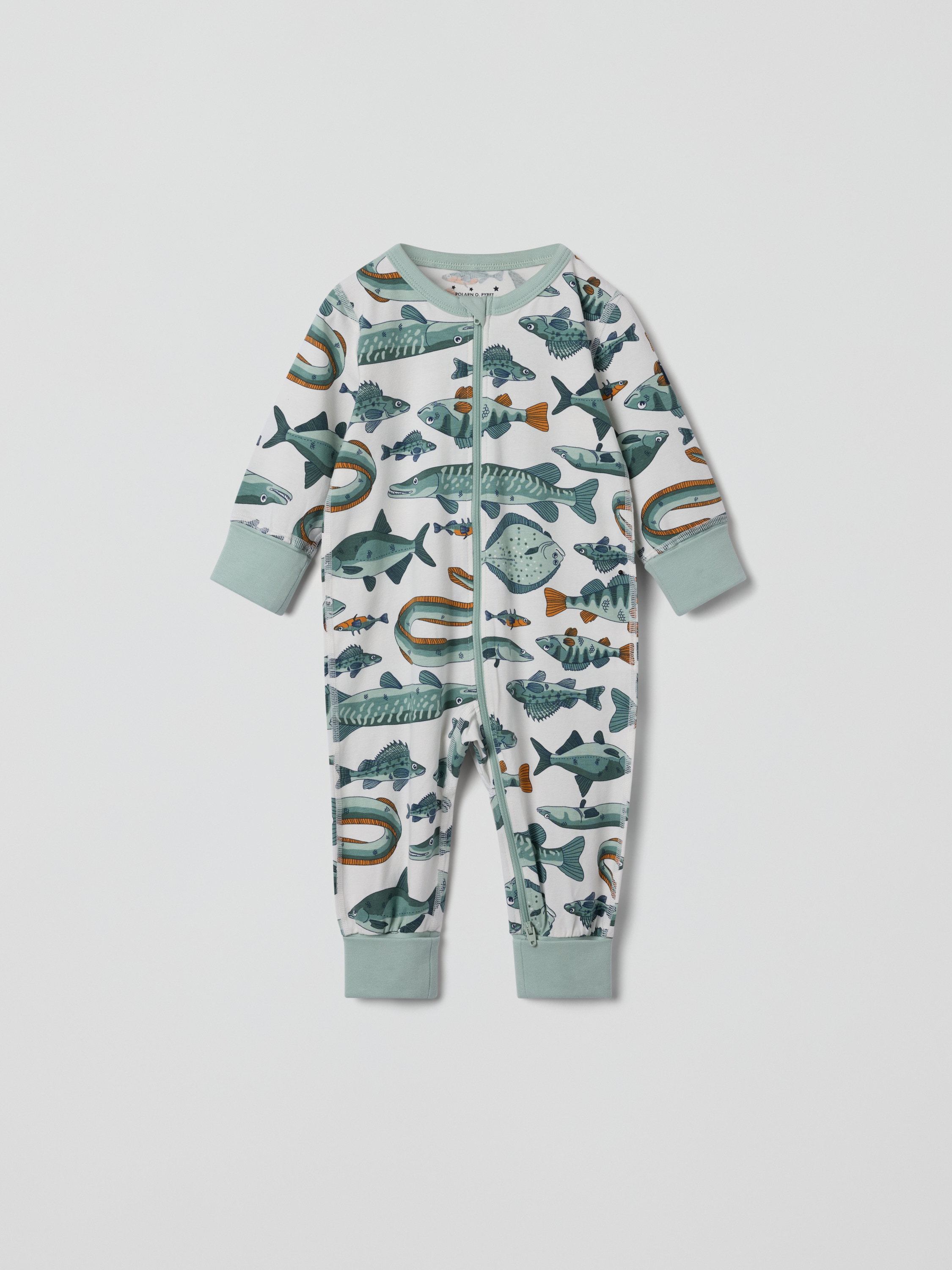 Läs mer om Pyjamasoverall fiskar