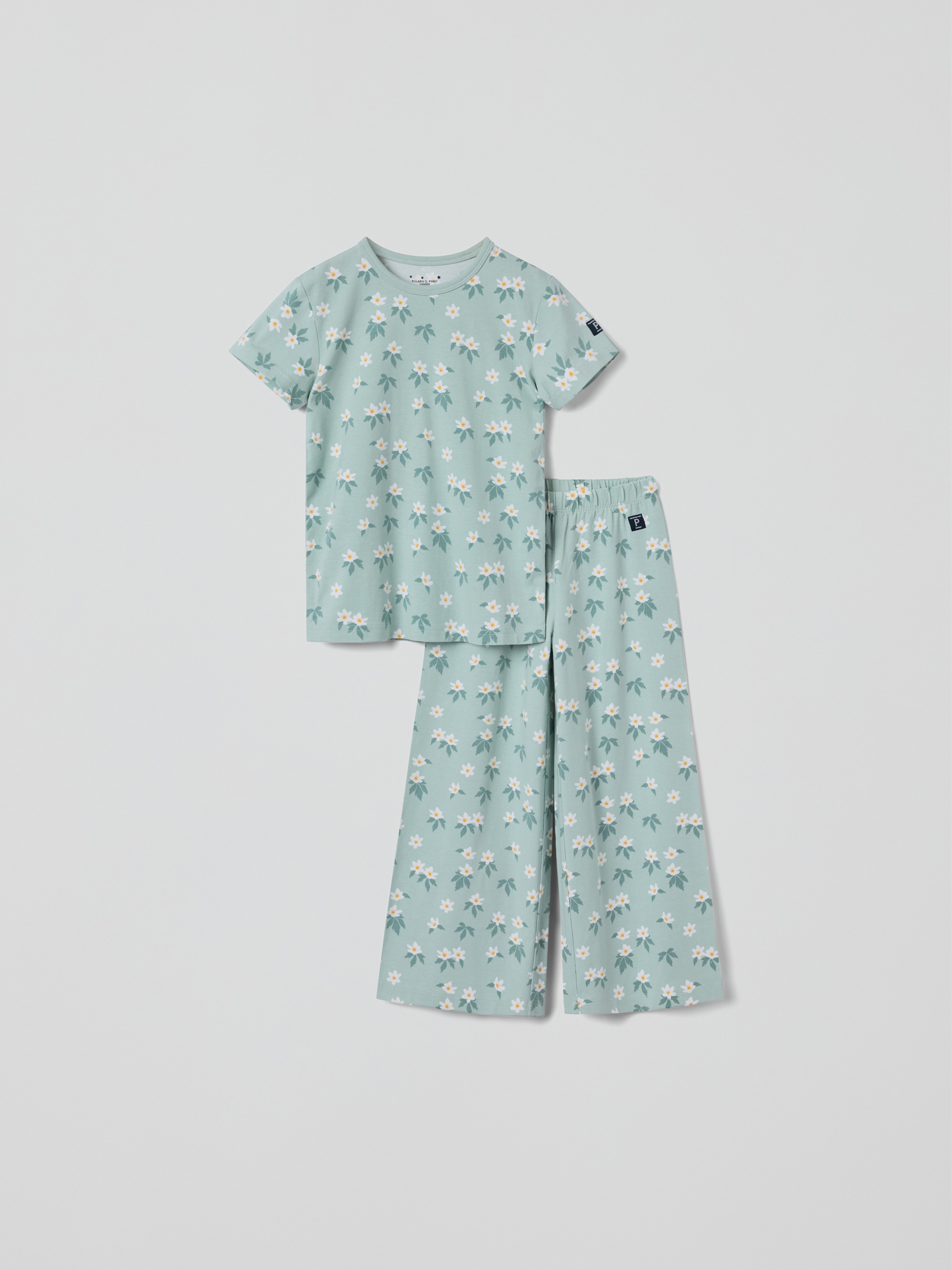 Läs mer om Kortärmad pyjamas blommor