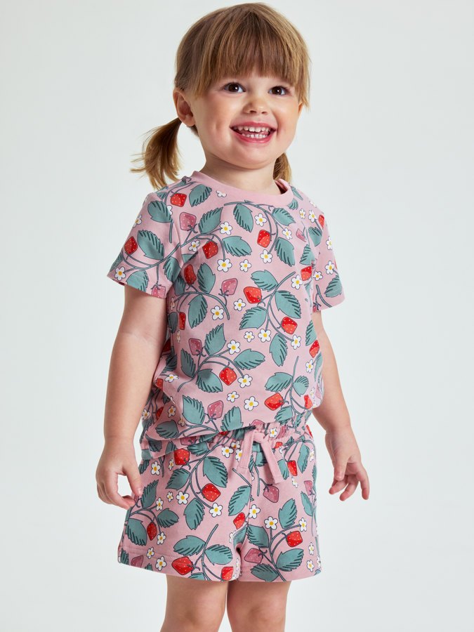 Sweatshirt shorts jordgubbar Sweatshirt shorts jordgubbar