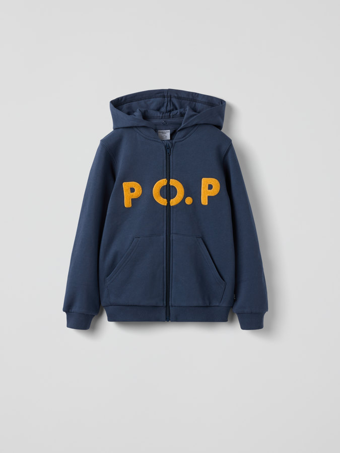 Hoodie med ficka