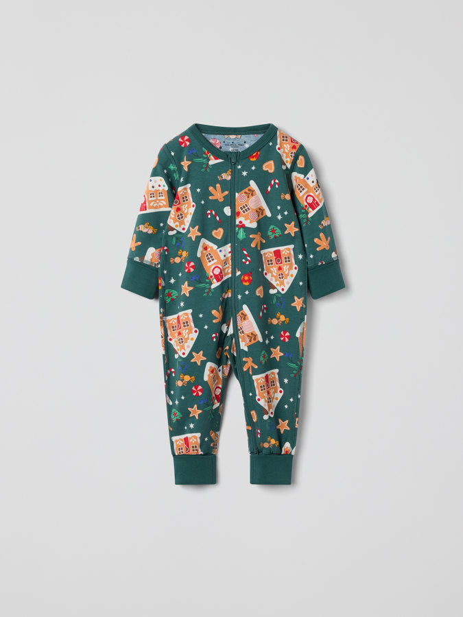 Pyjamasoverall jul
