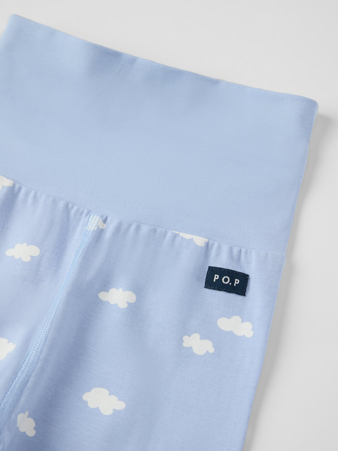 Byxa med nedvikbara muddar moln