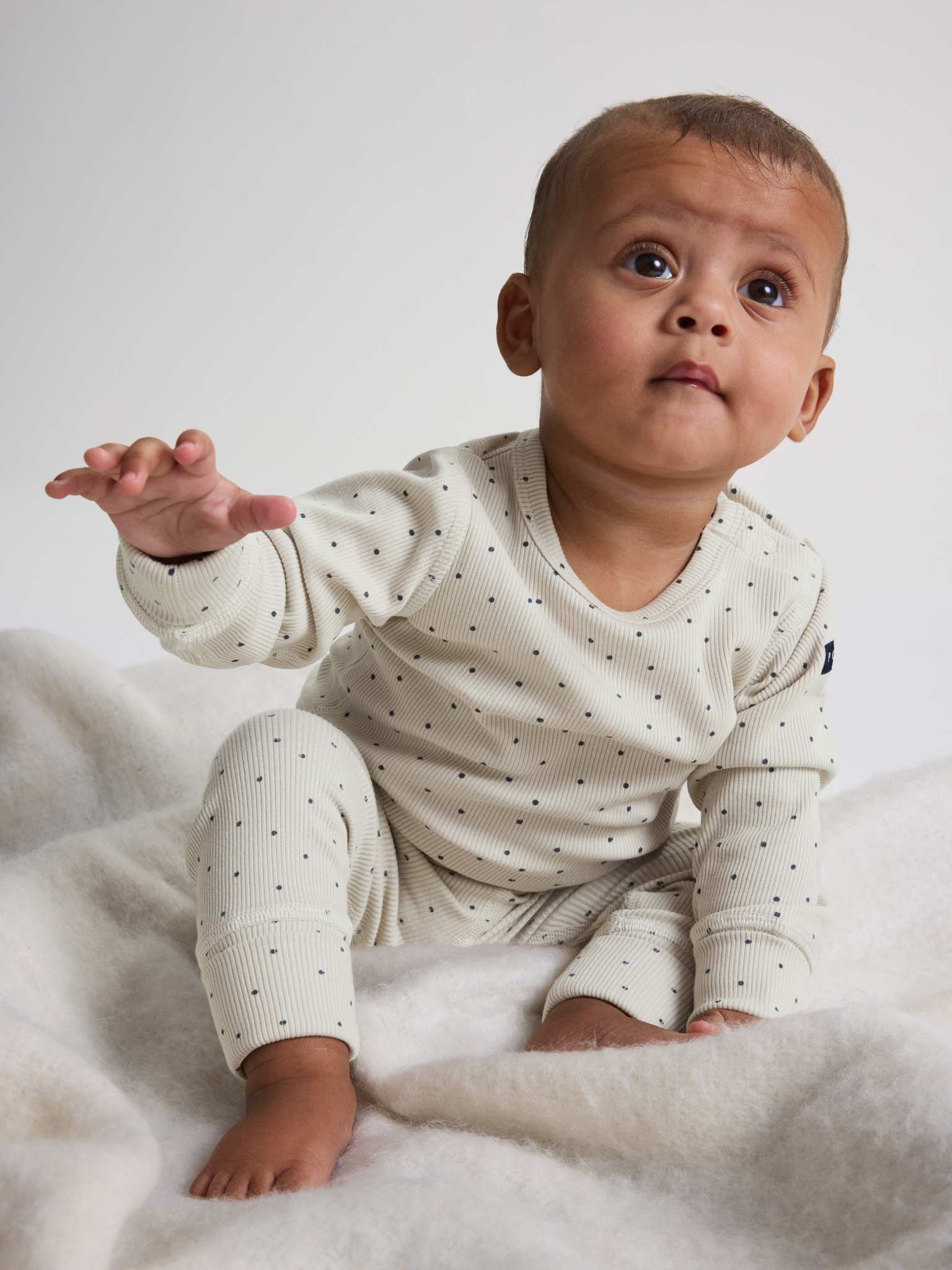 Ribbad byxa prickig | barnklader - klader - underdelar - byxor | BabyMode