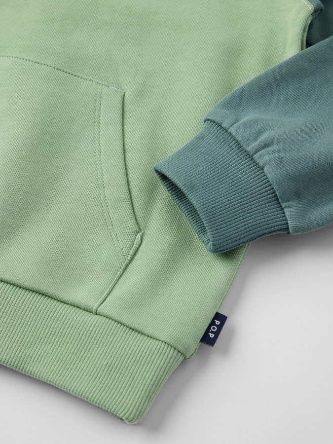 Sweatshirt med ficka Sweatshirt med ficka