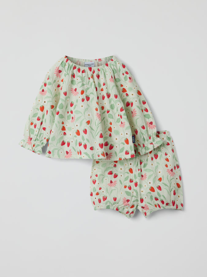 Set med blus och shorts Set med blus och shorts