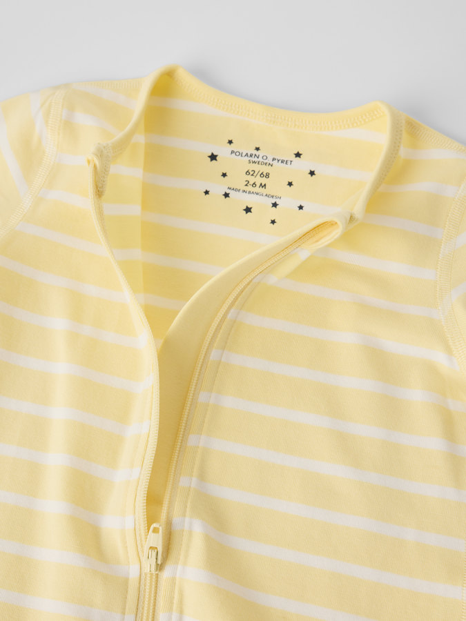 Kortärmad pyjamasoverall randig