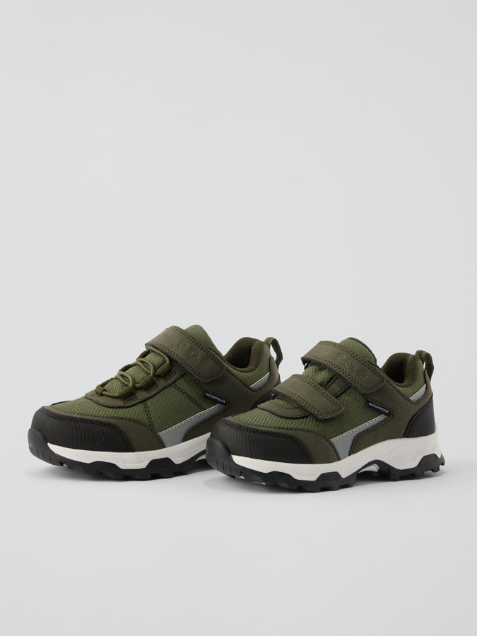 Vattentäta sneakers