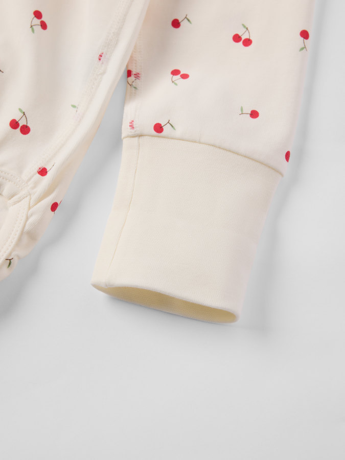 Förlängningsbar body körsbär