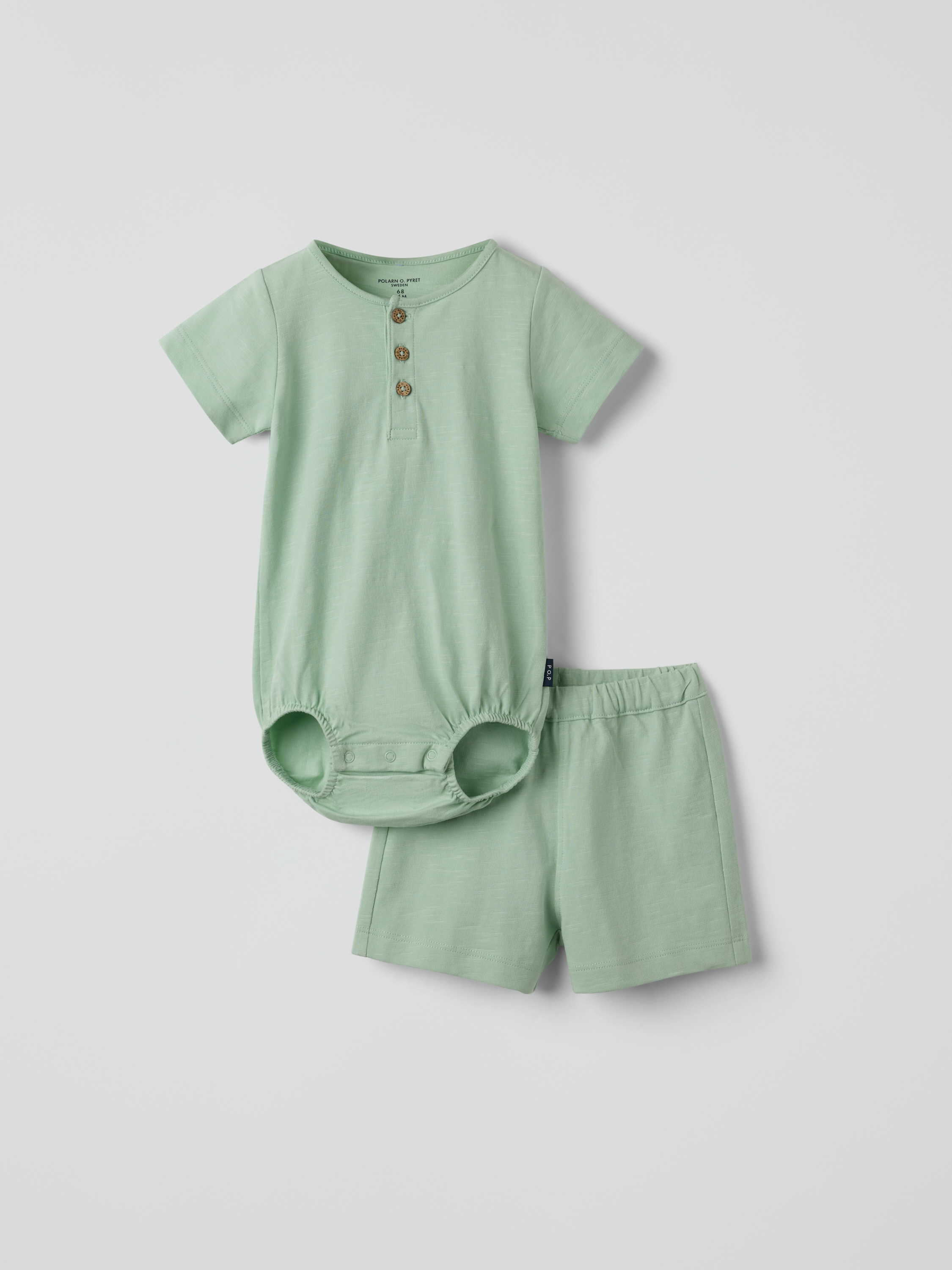 Set med body och shorts | barnklader - klader - underdelar - shorts | BabyMode