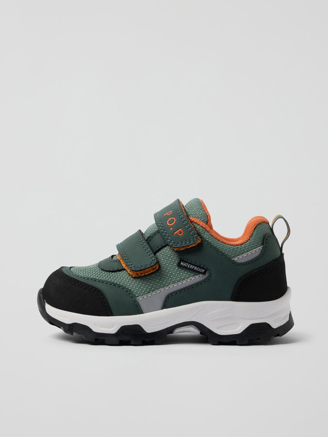Vattentäta sneakers TREK