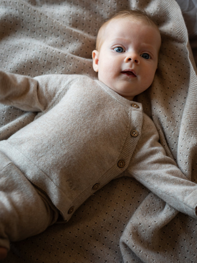 Stickad kofta Kashmir