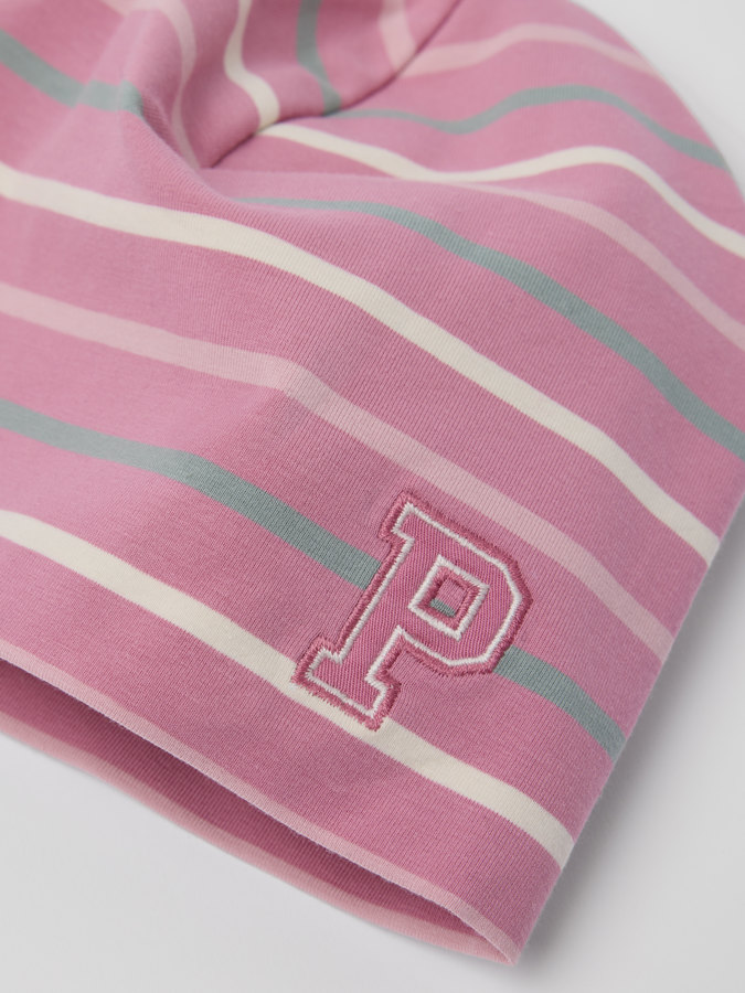 Trikåmössa P-applikation randig Trikåmössa P-applikation randig