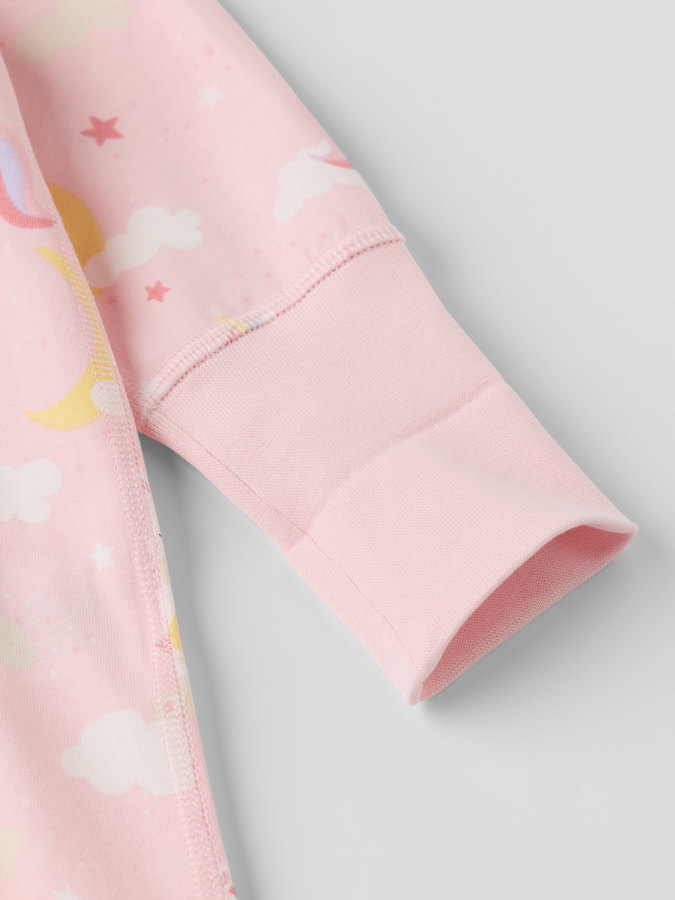 Pyjamasoverall enhörningar Pyjamasoverall enhörningar
